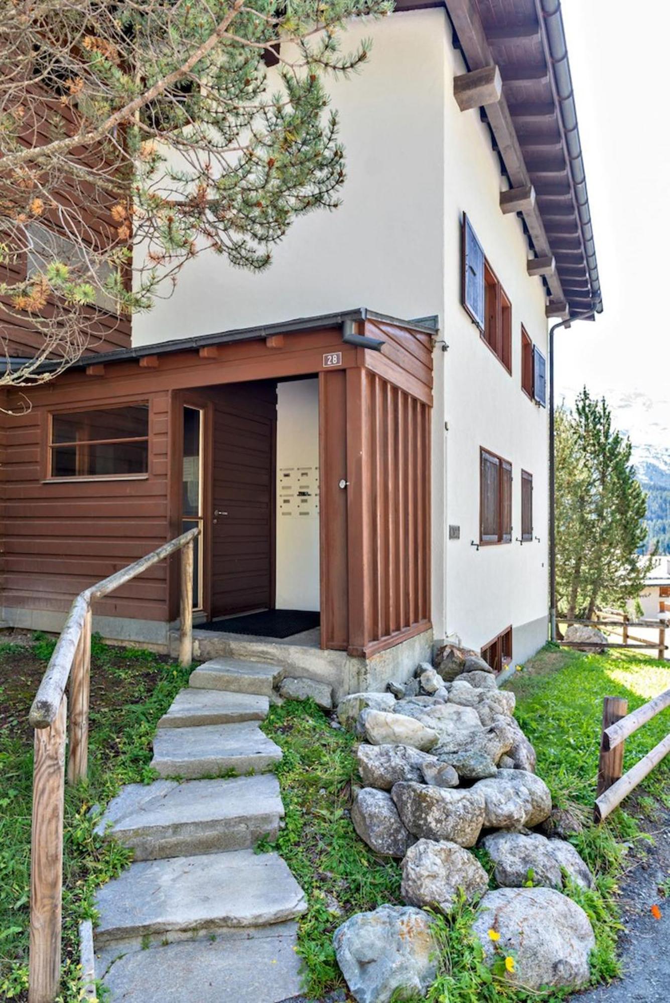 Апартаменты Chesa Trisur - Celerina Челерина Экстерьер фото